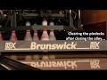 Brunswick GSX Pinsetter - Clearing the pindecks after closing