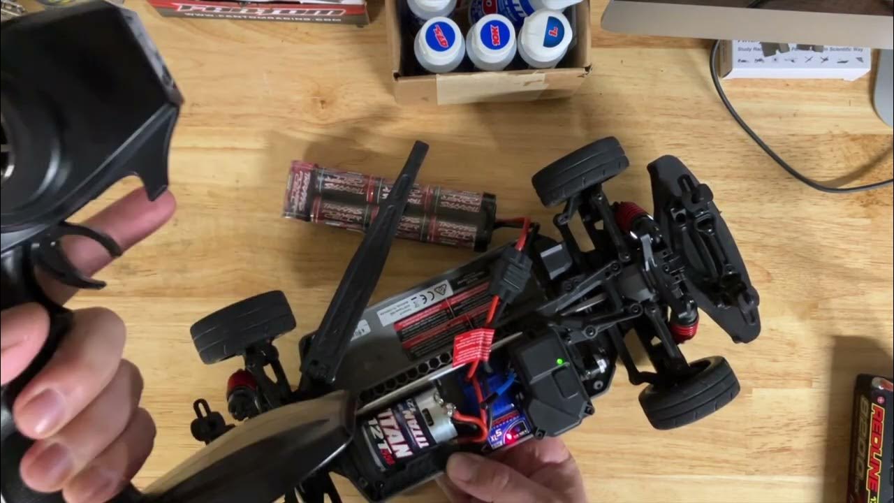Traxxas ESC green red light flashing and will not run check low voltage
