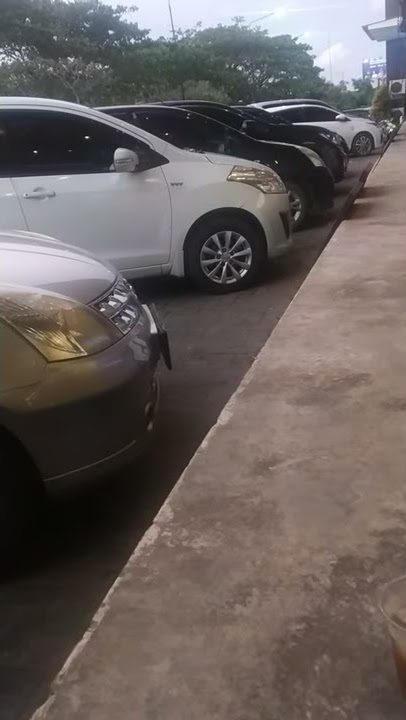 Status wa story wa ig fb di parkiran mobil mendengarkan suara adzan
