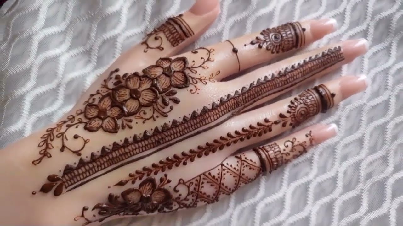 Very beautiful and stylish Mehndi Design|Back Hand mehndi Design Simple|Easy quick Mehndi ka Design