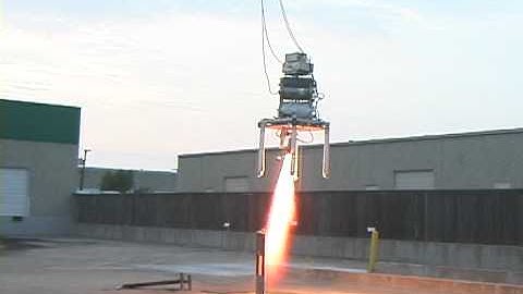 Second hover test preparing for X-Prize Cup on 2005/09/10