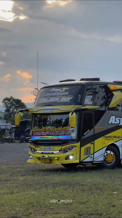 Story'WA bus MSM ASYROF GOLDEN SKY mboiss 30 detik