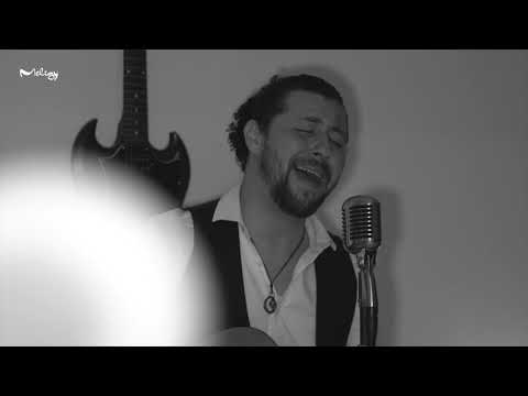 مصطفي مليجي طعم العيشة    3 3