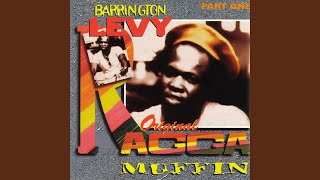 Vignette de la vidéo "Barrington Levy - Girls I Like"