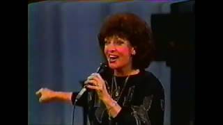 Dottie Rambo - I Go To The Rock