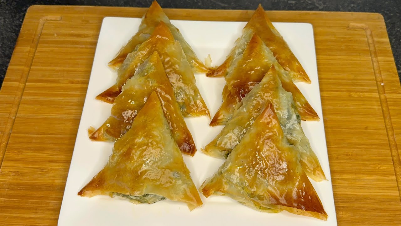 BRIOUATES AUX ÉPINARDS ET FROMAGE/بريوات بالسبانخ والجبن| Take A Look