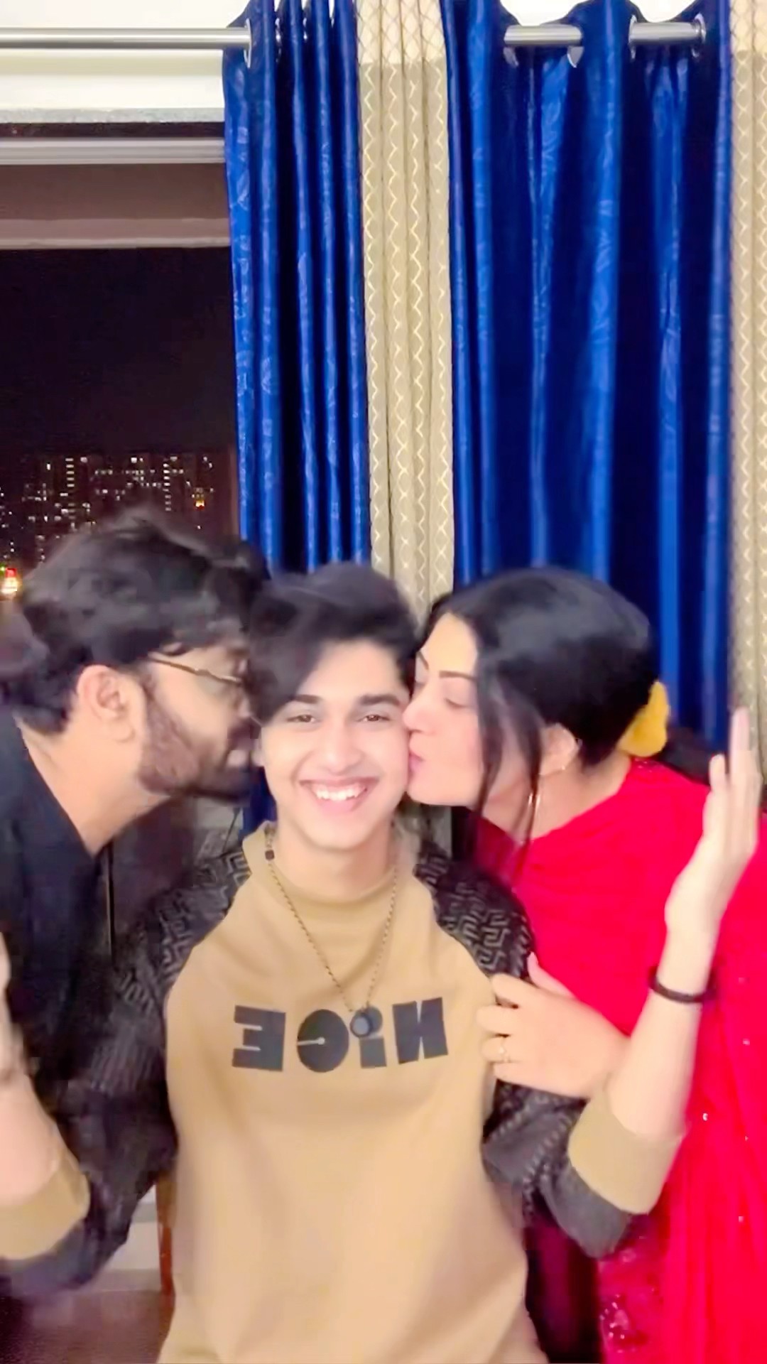 Family Frame? #zidaanshahidaly #family #shorts