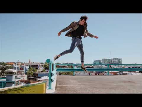 Throttle, helloworld - Weightless Feeling