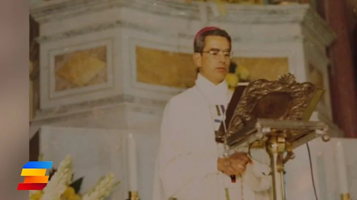 El Obispo Francisco Villalobos celebra sus 100 aos...