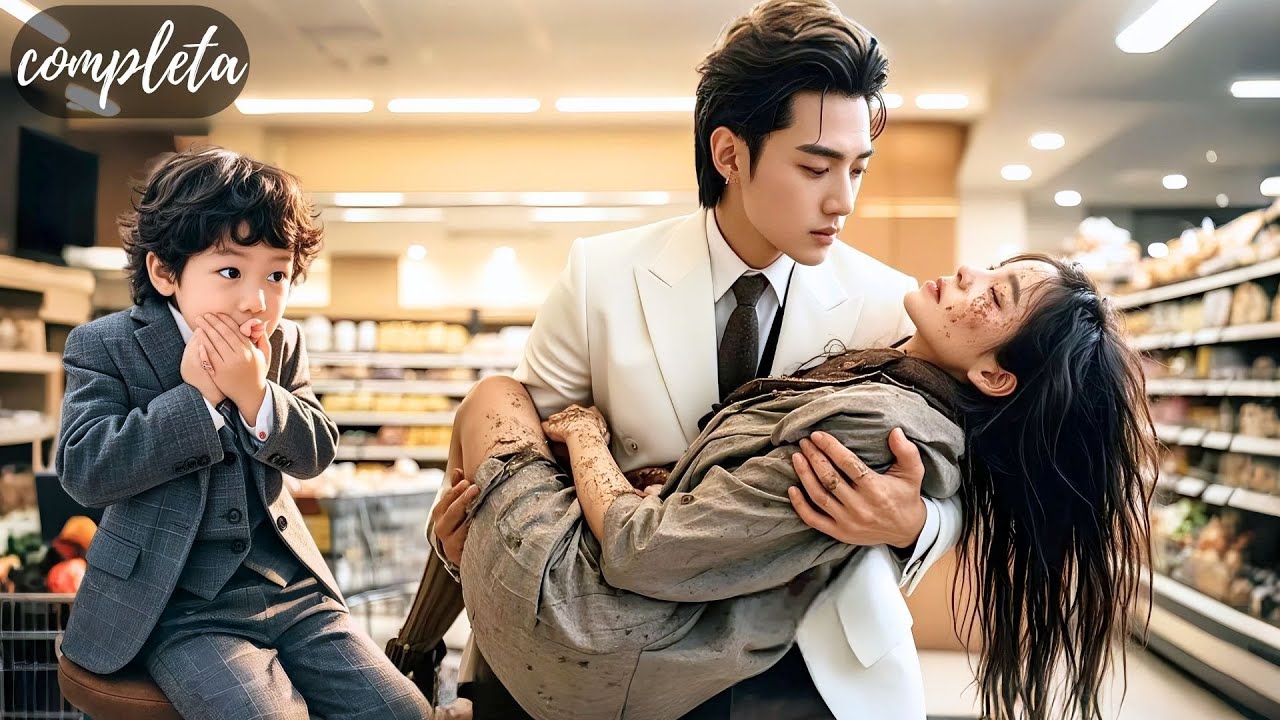 💘‘Mendiga’ se desmayó en la tienda, CEO la salvó&llevó a casa. ¡Era su amor d'1 noche y mamá d'hijo!