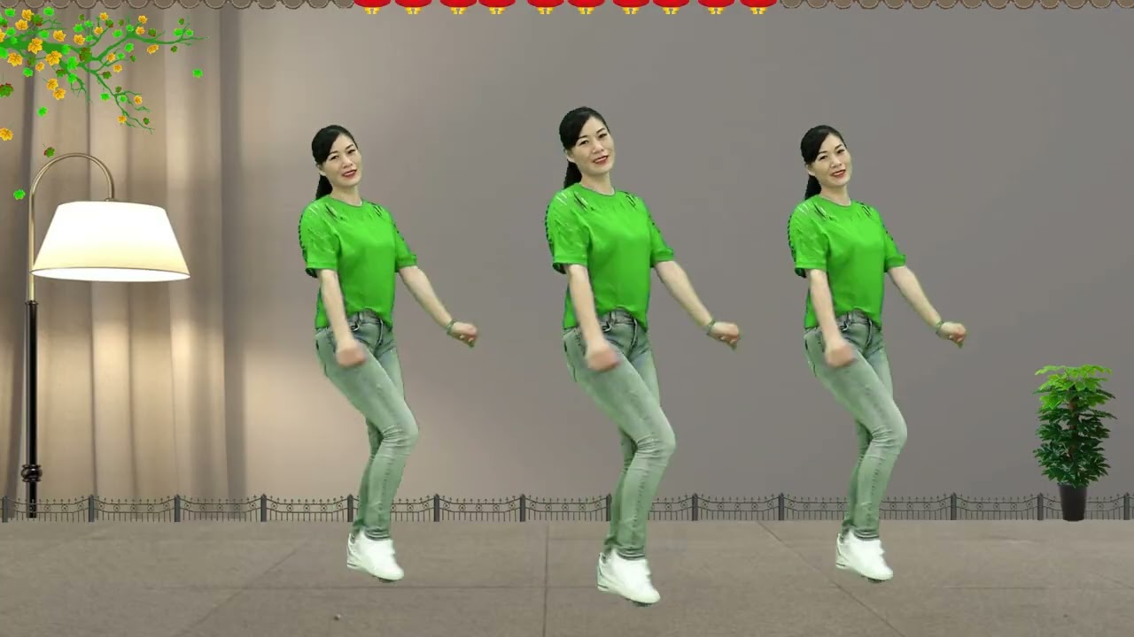 情歌广场舞《爱上小城爱上你》歌醉舞醉！