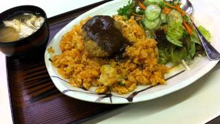 うれしい日替わり。チキンライス大盛り。　高円寺 タブチ