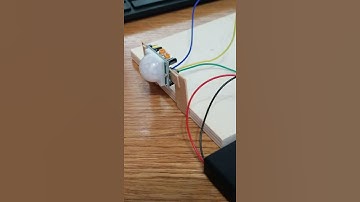 Motion Sensor Arduino Activated Alarm With LED Strobe Light #Shorts