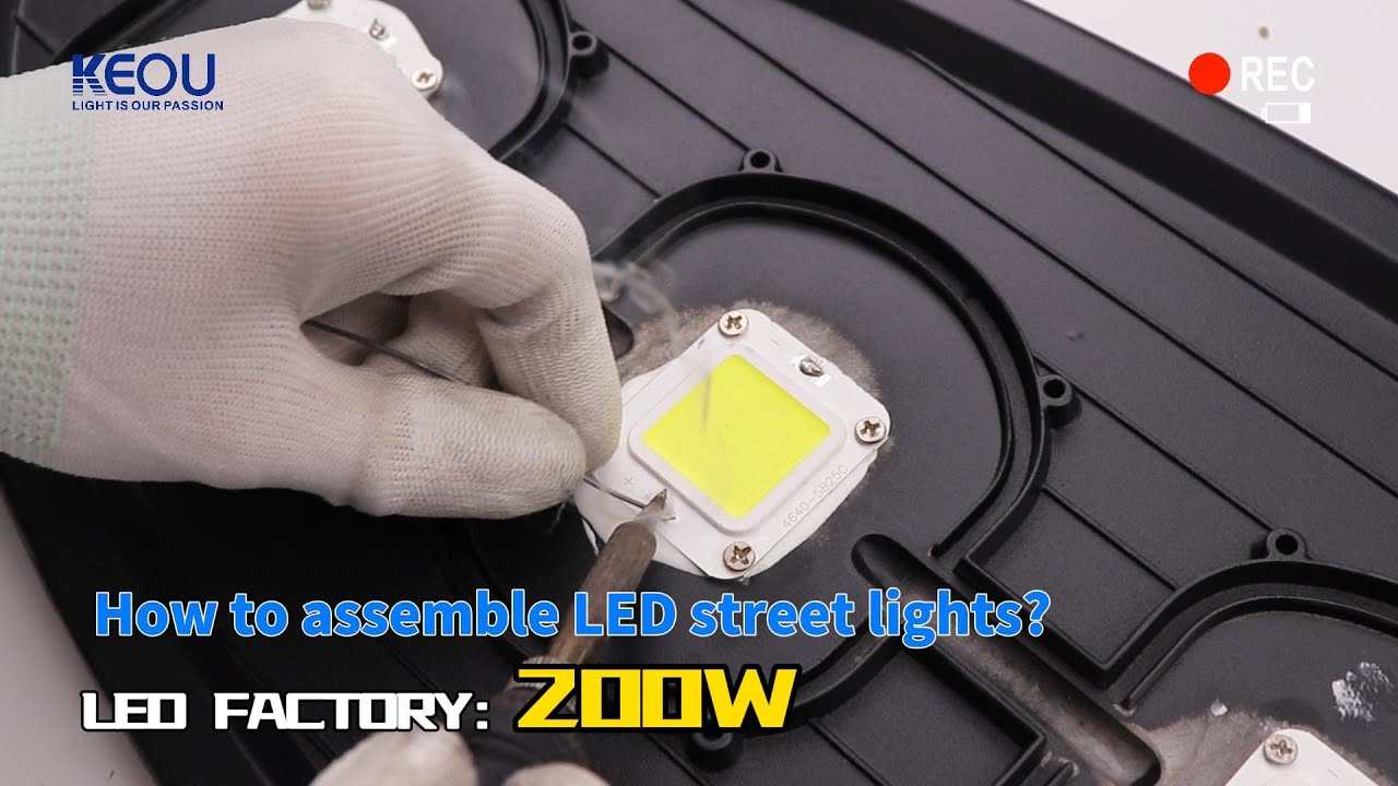 Led Light Assemble How to assemble a hot selling product LED street light? - YouTube