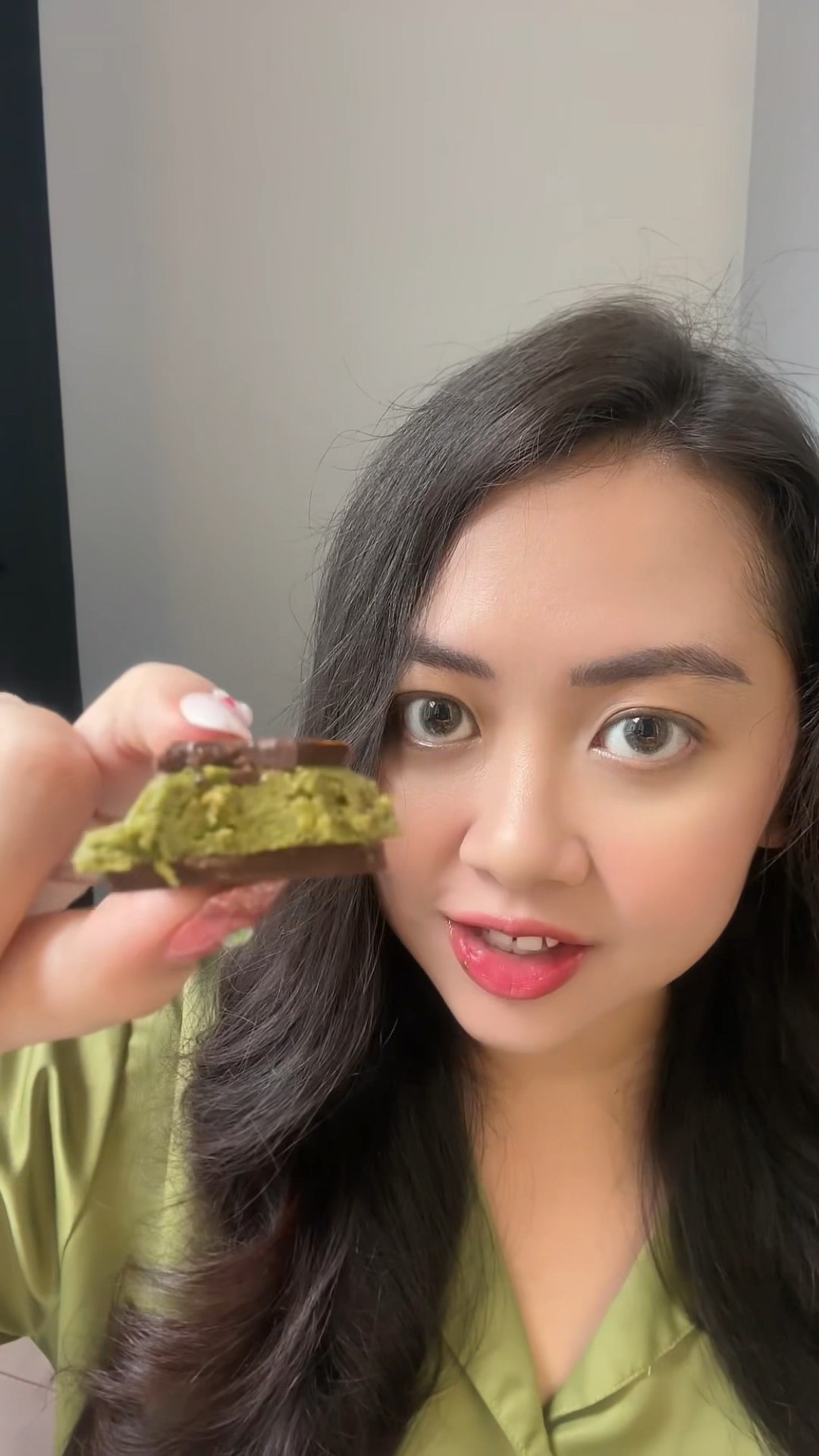 HMM JADI PENGEN COBA BIKIN COKLAT DUBAI ? | Klara Tania