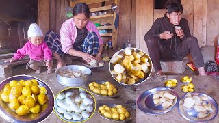 Enjoying Squash root in sheep hut || We are cooking & eating boil fry egg@Sanjipjina