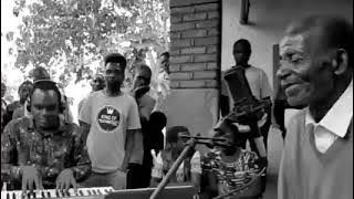 Enjoy this beautiful music from Malawi ft legend Giddes Chalamanda