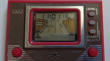 Q&Q handheld game Police Patrol.