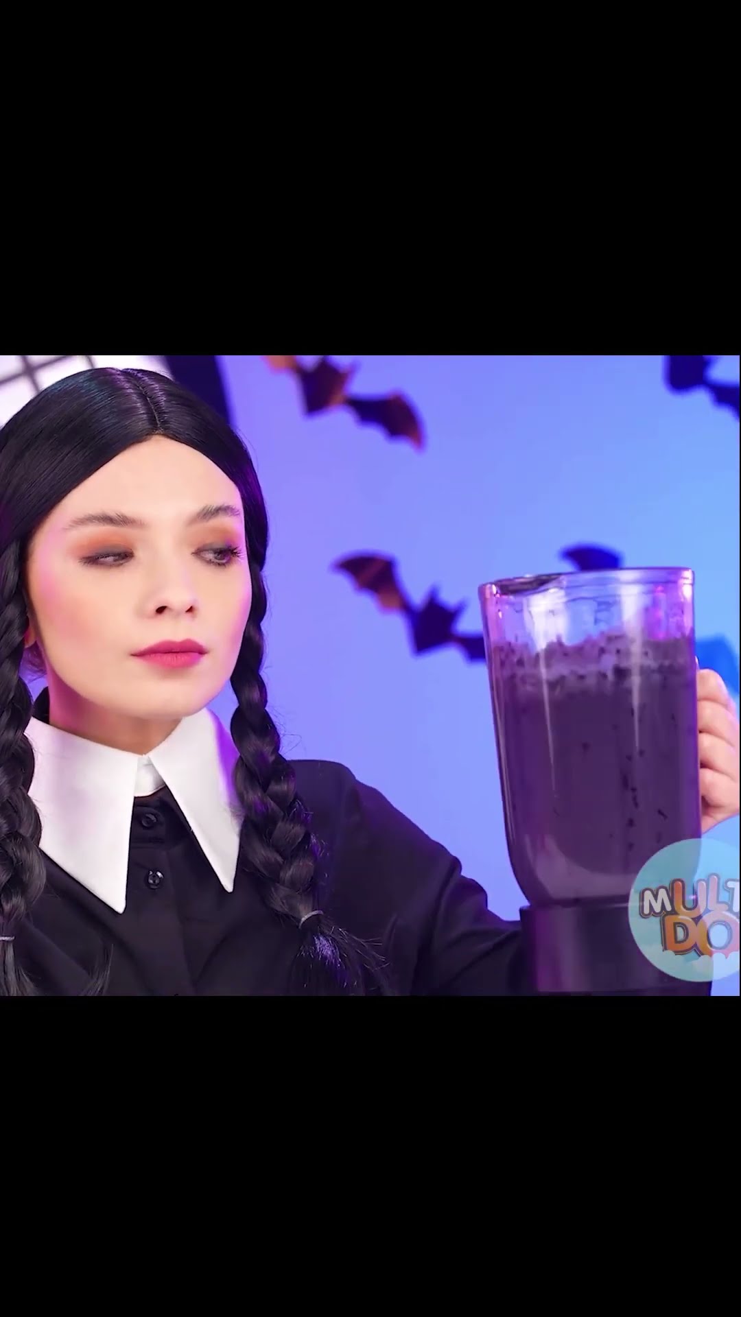 Mittwoch hat einen Heidelbeer-Smoothie gemacht und getrunken. - YouTube