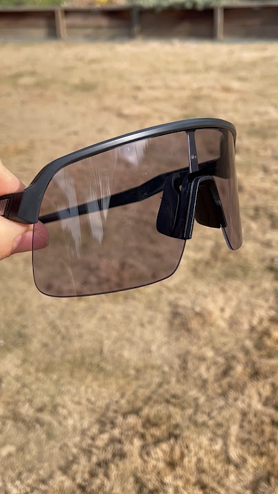 Kacamata Oakley Sutros Fotokromik #oakley