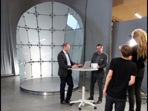 Video: South Coast Moving Glass Architecture Studio Forbes кеңсесинде иштеген