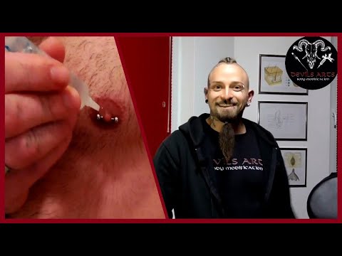 Video: Ein Nippelpiercing reinigen – wikiHow