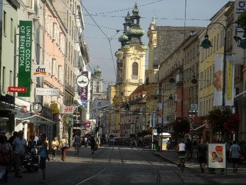 لينز النمساوية المدينة الس ياحية الصاخبة Austrian Linz The Bustling Tourist Town