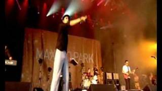 05 Acrobat (Maxïmo Park live at Glastonbury 2009)