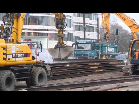 excavator-hyundai-and-terex-excavators-and-rails