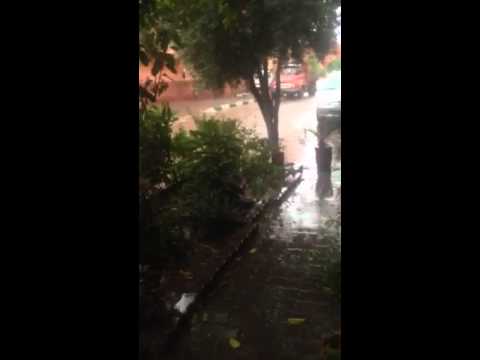 غرق منطقة الحي الحسني بمدينة مراكش في ظرف وجيز قدر ب15 دقيقة