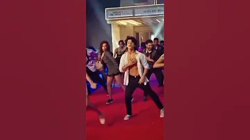 Siddarth Nigam Unseen Dance Video Munna Michael 