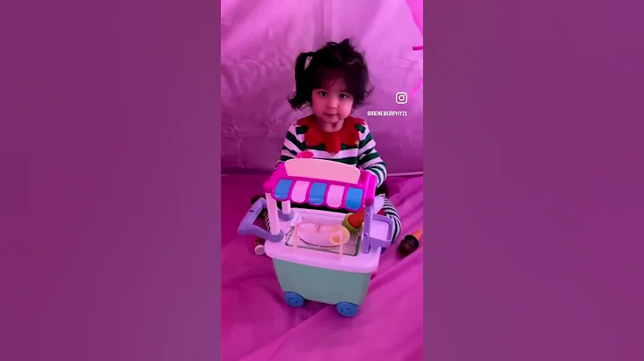Christmas 2022 - Baby Salina