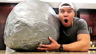10,000 LAYERS OF DUCT TAPE BALL (200+ LBS WORLD RECORD)