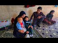 Vlog familial nomade apporter une garderobe grce  abulfazl pour razia