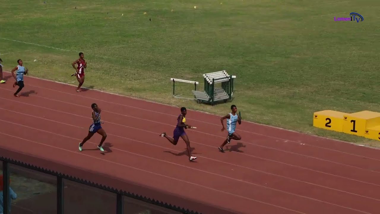 Girl's 1000m medley heat 1. 