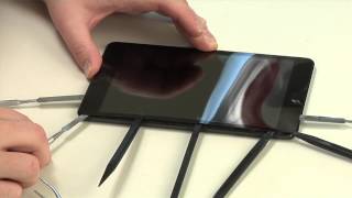 Cracking Open - Apple iPad Mini