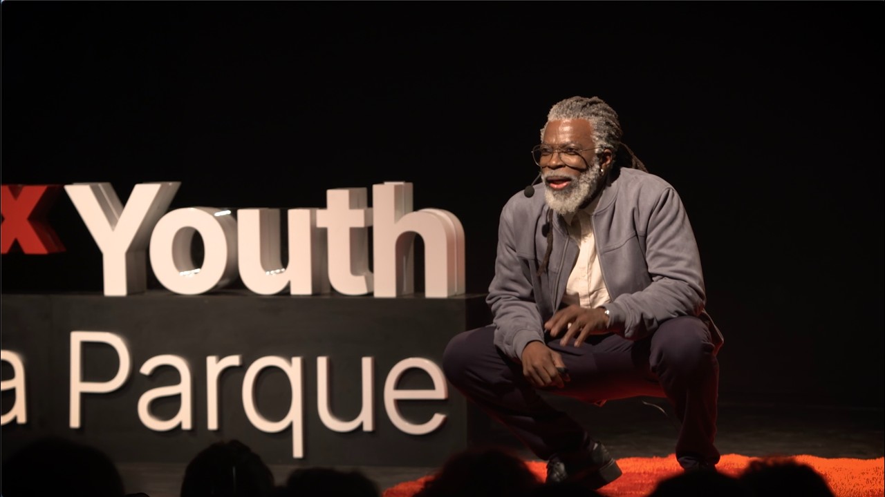 Dormir, sonhar e habitar o futuro | Renato Noguera | TEDxEscola Parque Youth