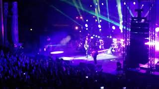 Papa Roach "Snakes" live in Fresno, Ca 5/7/18