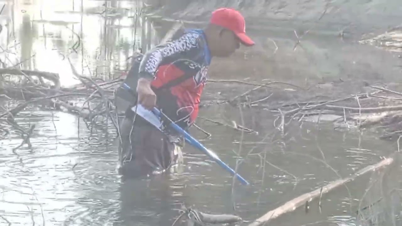 buhay Ilocos)biyaya Ng ilog sari sari isda)by Roman Estolora