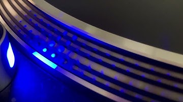 SL1210GR platter dot wobble (video 1 of 2)