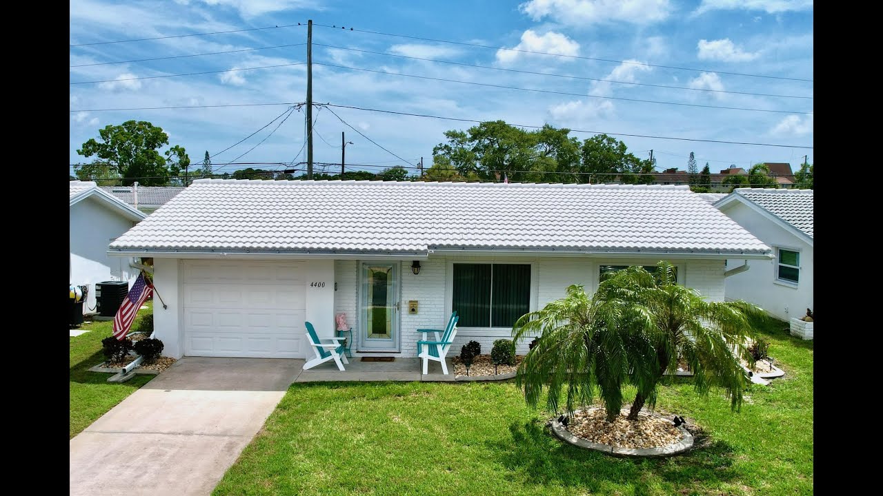 Pinellas Park, FL Real Estate Photography - For Sale 4400 96th Ave N, Pinellas Park, FL 33782