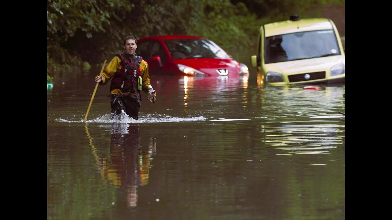 Unleashing the Drainer Unclogging Storm Drains to Rescue Major Roadway ...