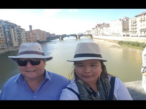 วีดีโอ: เยี่ยมชมสะพานเวคคิโอในฟลอเรนซ์ ประเทศอิตาลี