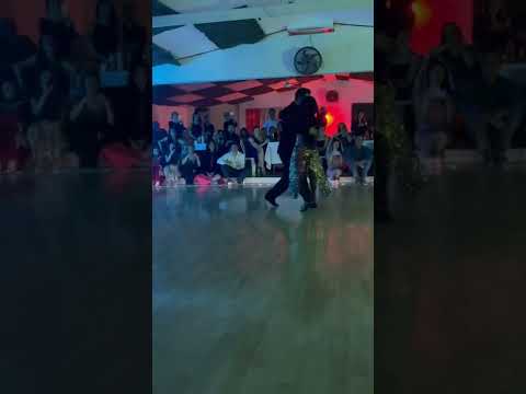 Paulina Mejía y Sebastián Arce - Nido Gaucho, Carlos di Sarli