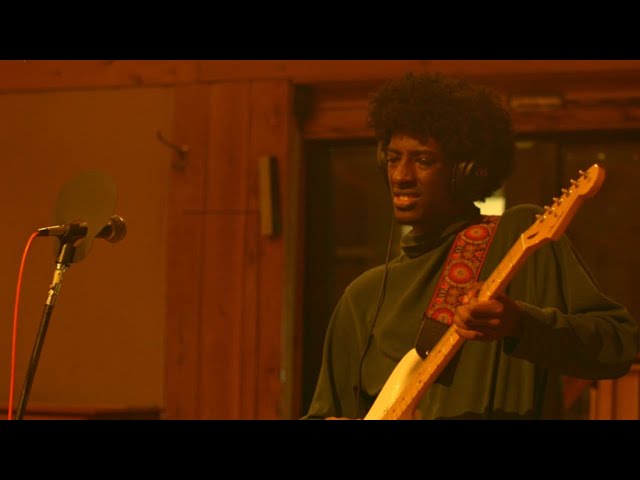 Amani Burnham "The Last Thing I Remember" [Studio Video]