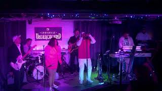 Vibe From The 90's Performs Nice & Slow By Usher  [LIVE]