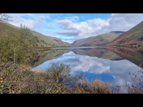 Tal-y-Llyn Lake (Llyn Mwyngil), Wales.  Motorcycle Ride