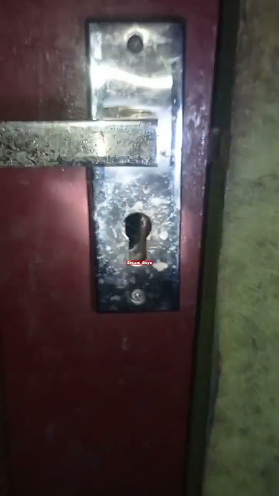 Menakutkan Ketukan Pintu #tengahmalam #viral #ketukpintu #seram #hantu #penunggu #kuntilanak