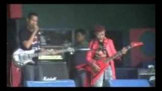 Download Lagu Pyramid band (live at taman topi)BOGOR INDONESIA west java MP3