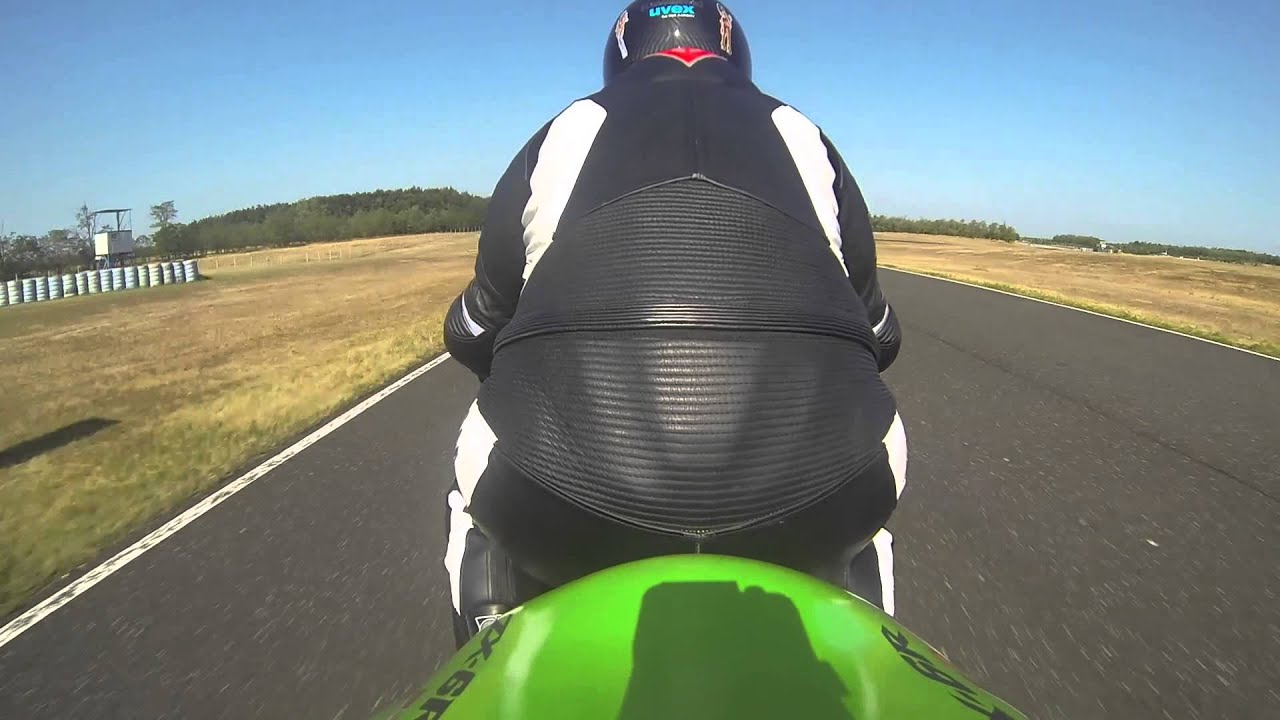 Kawasaki ZX6R 636 -Eine Runde am Pannoniaring- GoPro Hero3